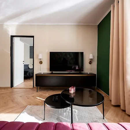 Luxusny Pri Nemocnici Apartmán *
